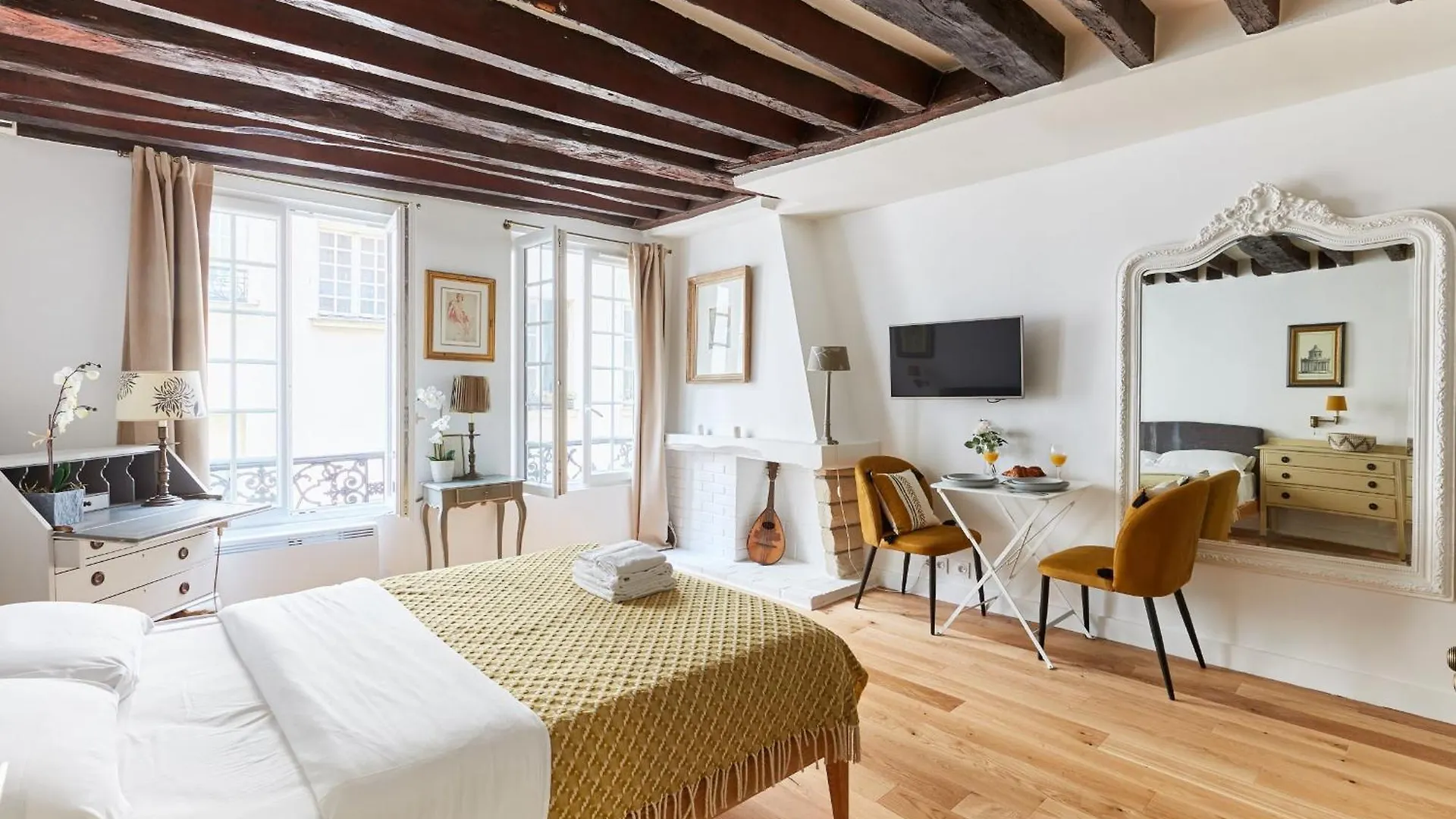 Le Marais - Cityapartmentstay Paris Apartment